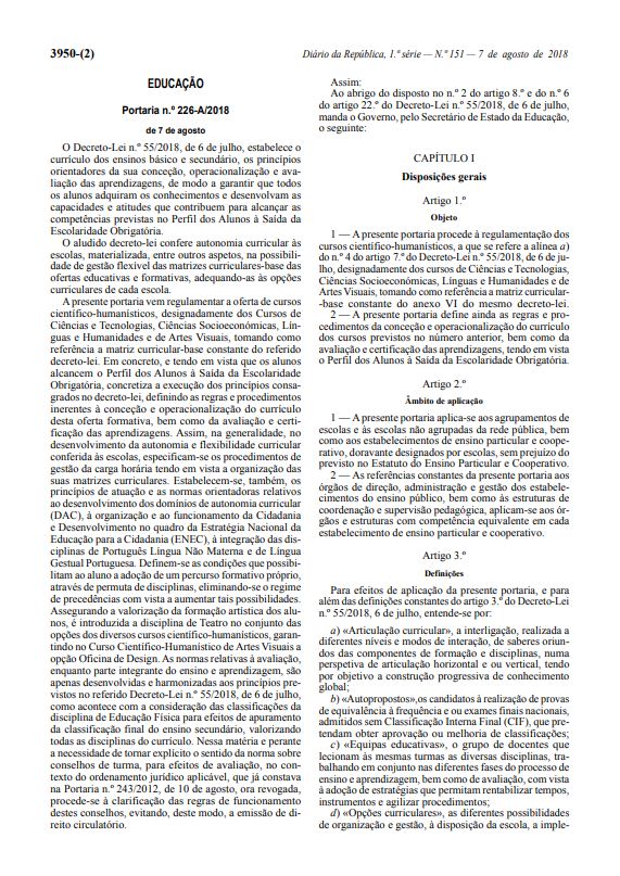 Procedimentos de matrícula e respetiva renovação
